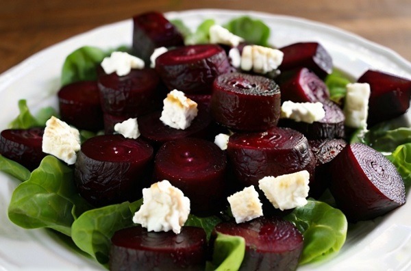 Beet and Goat Cheese Salad